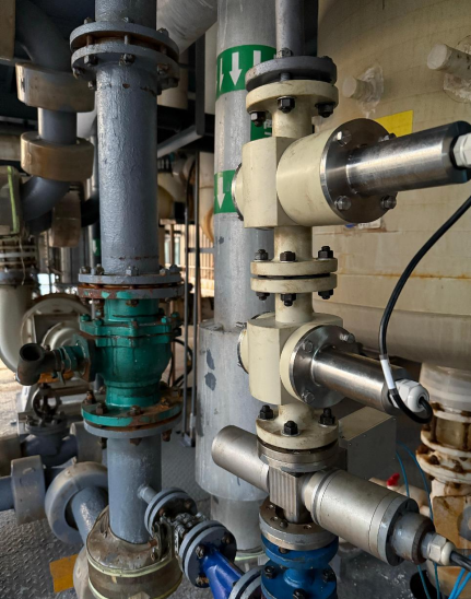 微量水在線光譜分析儀案例現(xiàn)場